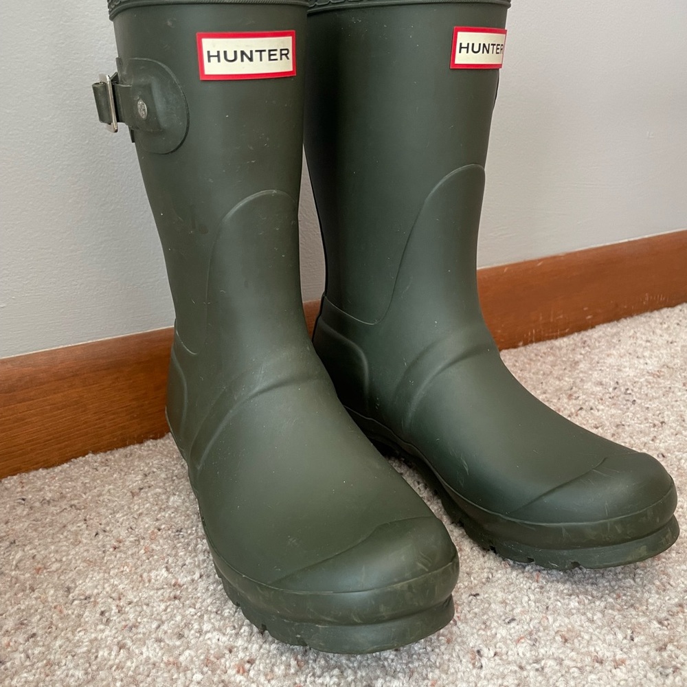 Hunter Dark Green Waterproof Boots - Picture 2 of 8